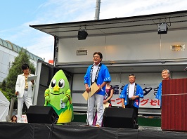 写真:オープニングセレモニー