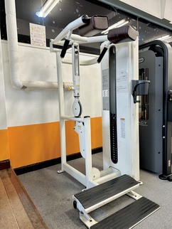 写真:スタンディングカーフ