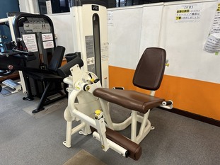 写真:レッグエクステンション