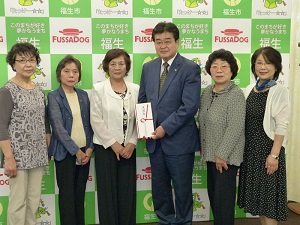写真:各種団体からの熊本地震災害義援金寄附