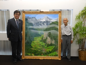 写真:「初夏のアルプス」寄贈
