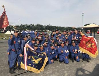 写真：総合優勝 第2分団