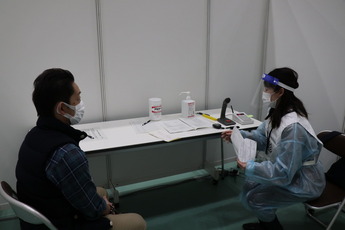 写真:予診の様子
