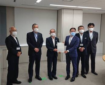 写真:東京都知事あて緊急要望