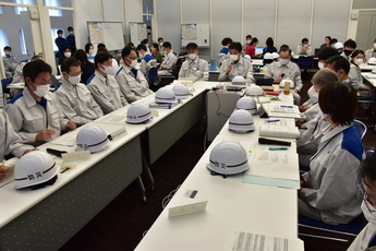 写真:災害対策本部開設・運営訓練