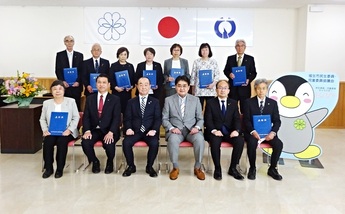 写真:福生市民生委員・児童委員協議会勤続功労者表彰式