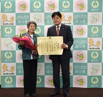 写真:原敏子さん(地域活動功労)