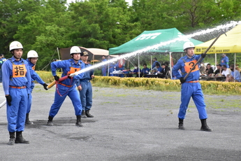 写真:第70回記念福生市消防団ポンプ操法審査会