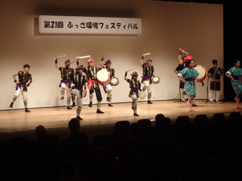 写真:エイサー演舞(ステージイベント)
