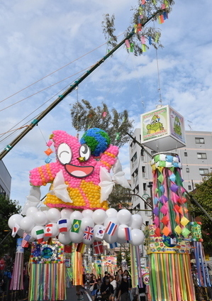 写真:竹飾り