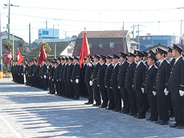 写真:福生市消防団出初式