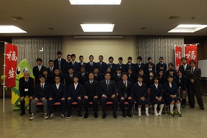 写真:中学生「東京駅伝」福生チーム壮行会