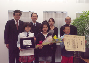 写真：福生第五小学校環境大臣表彰受賞報告