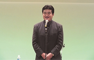 写真:平和のつどいでの市長