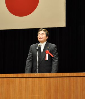 写真:成人式での市長