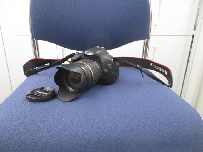 カメラ・レンズ（CANON DS126311・TAMRON　XR　Di2.）