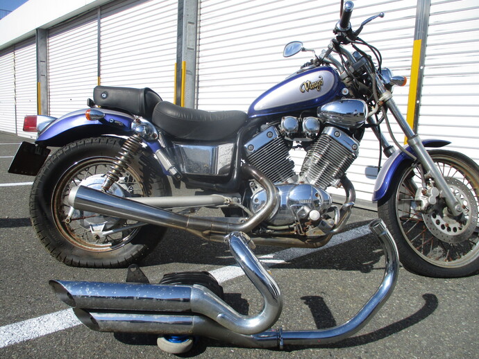 F08-1-001　二輪小型自動車（ヤマハXV400ビラーゴ）