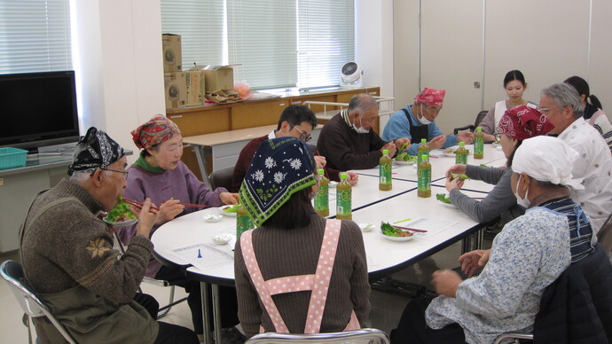 写真:レシピ審査会の様子