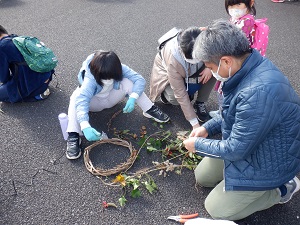 クリスマスリースを作ろう