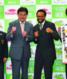 画像：プロボクシング元日本チャンピオンのリック吉村氏と
