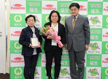 写真:母子保健奨励賞受賞報告