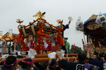 写真：福生秋祭り
