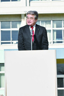 【写真】令和8年福生市消防団出初式にて